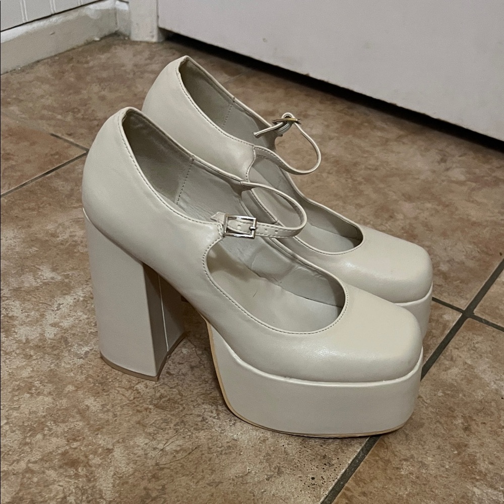 SHEIN Off-White Platform Mary Jane Shoes